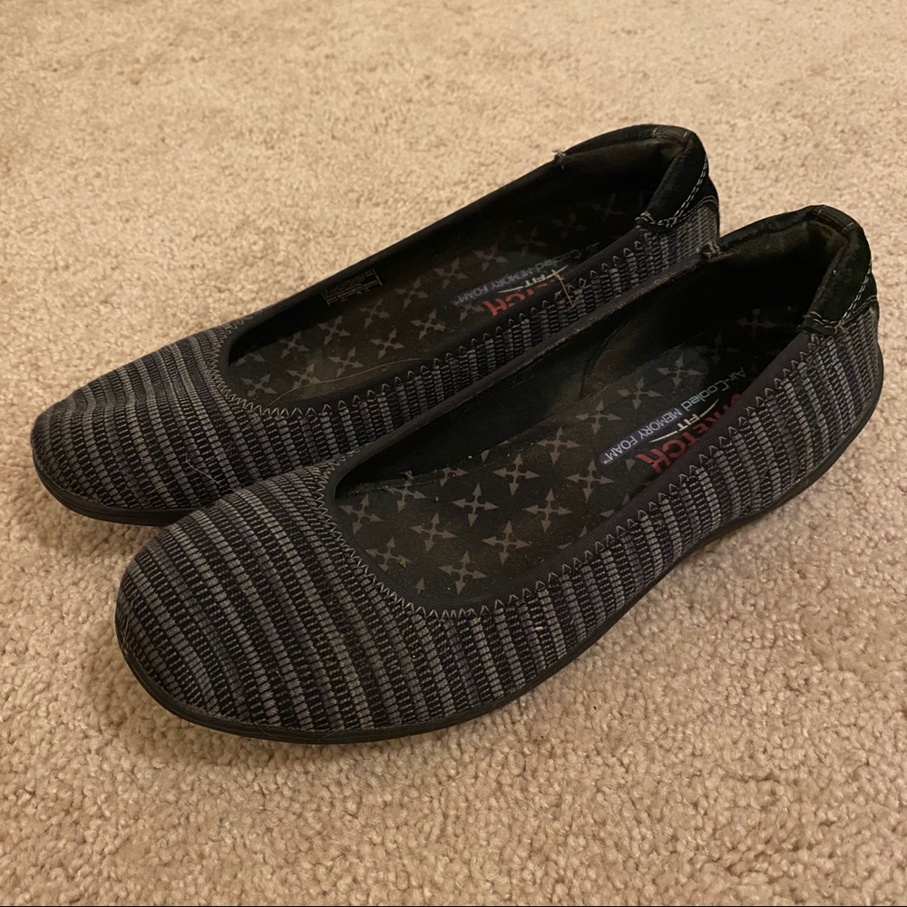 Sketchers flats